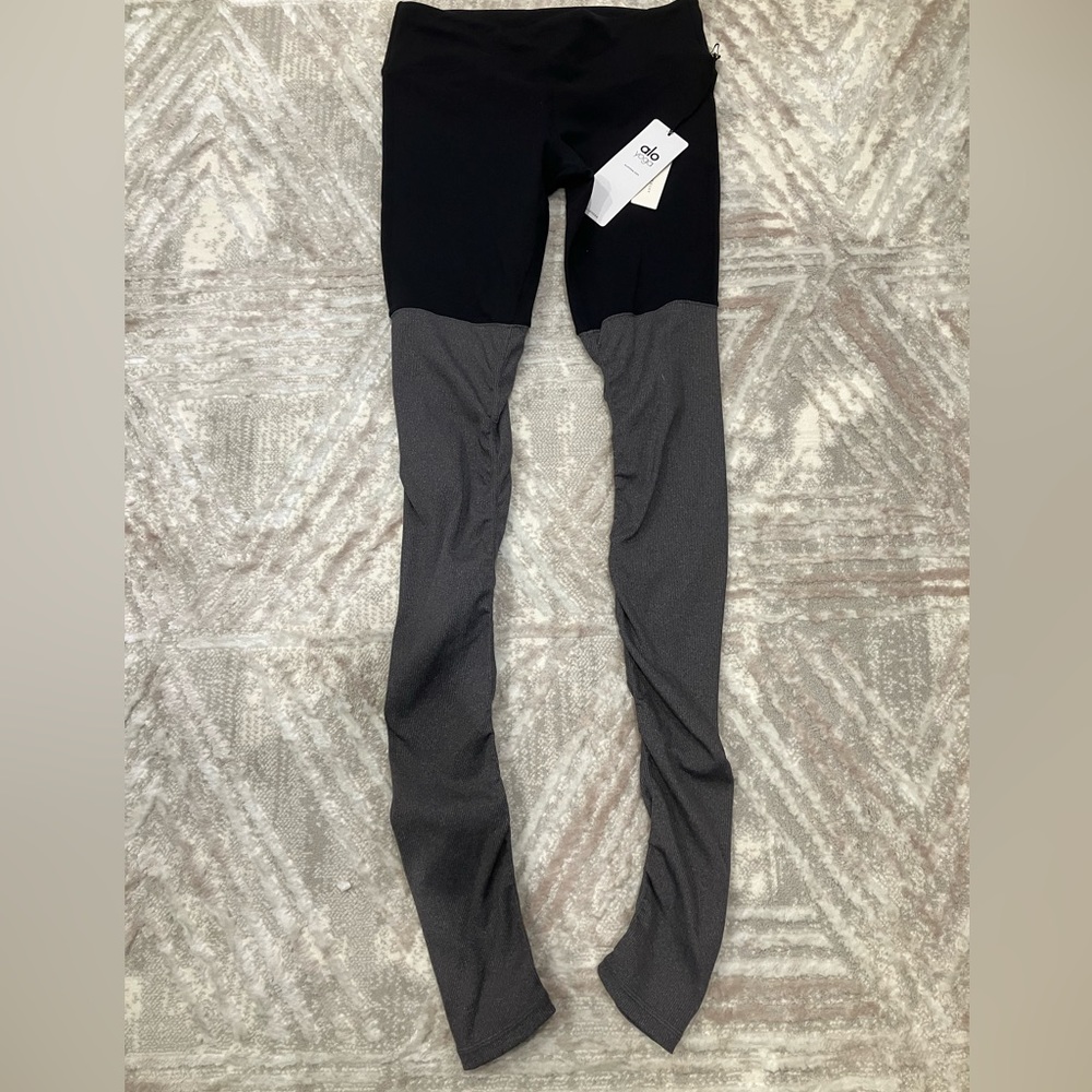 ALO Leggings